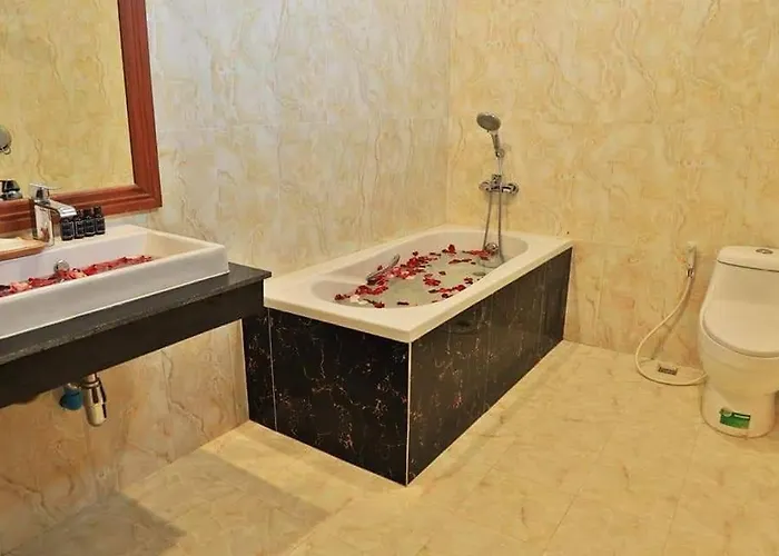 Lucky Garden Boutique Hotel