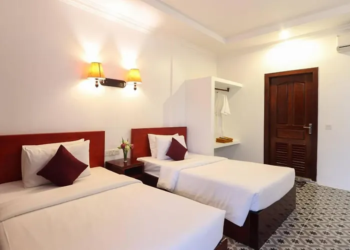 Lucky Garden Boutique Hotel 4*