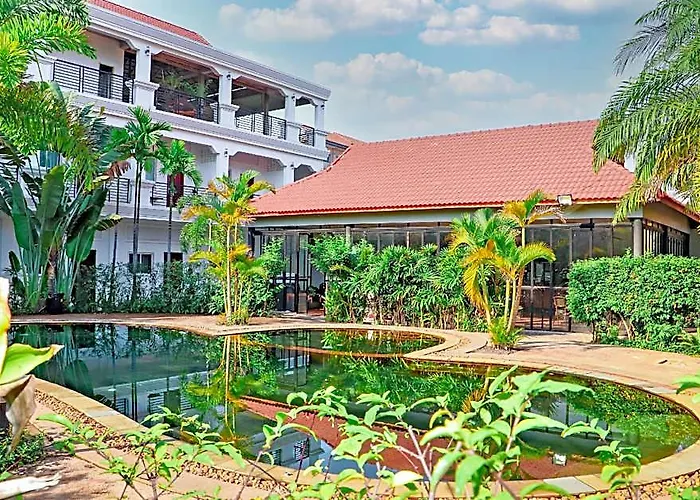 Lucky Garden Boutique Hotel